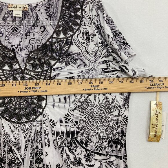 New World Unity size XL Black White Embellished Split Neck Boho Festival Top - Picture 6 of 9